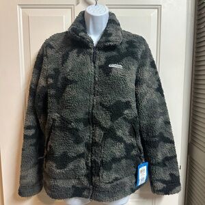 NWT Columbia Women’s Winter Pass Camo Sherpa Jacket Sz. S